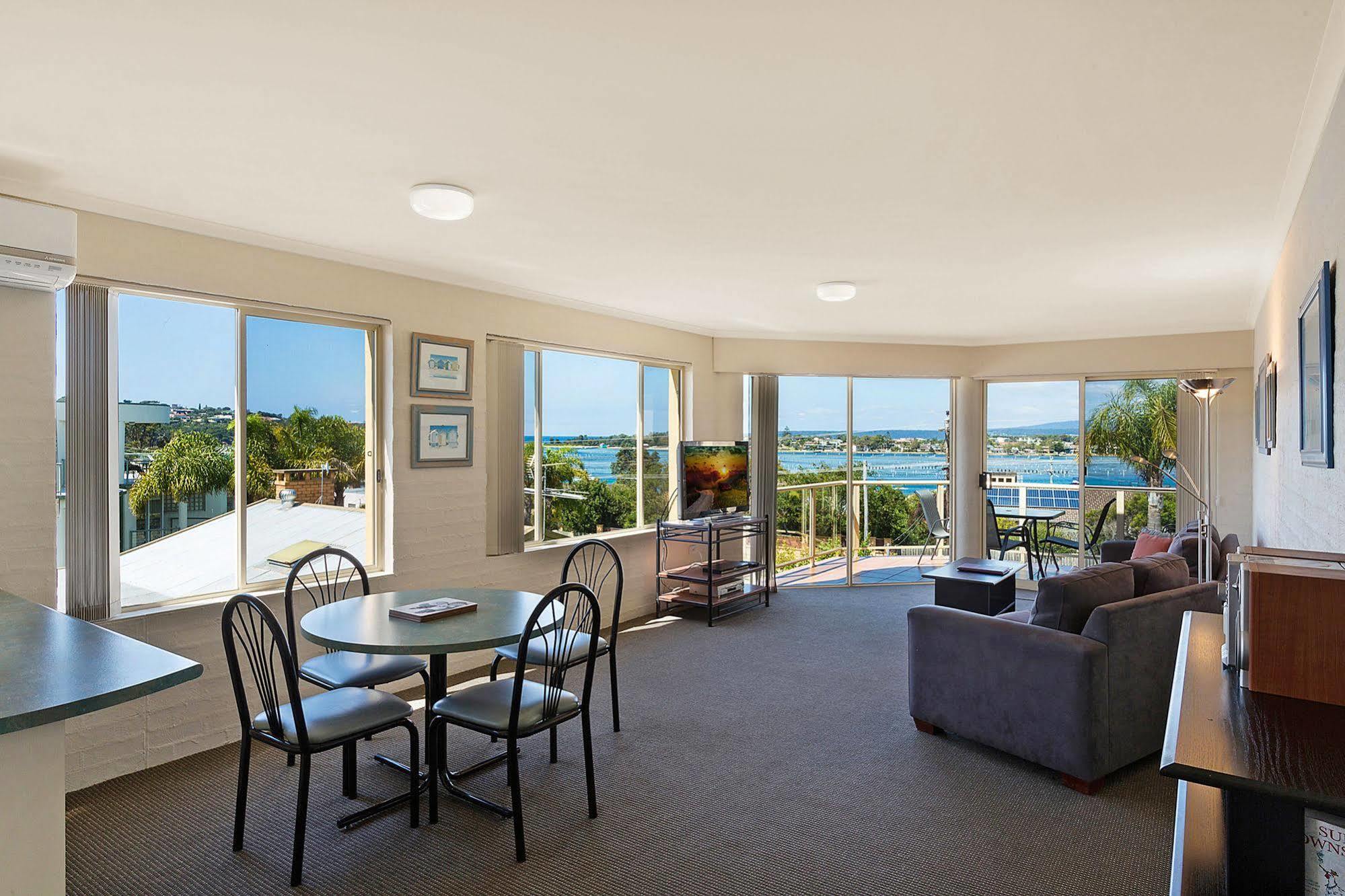 Baywatch Apartments Merimbula Exterior photo