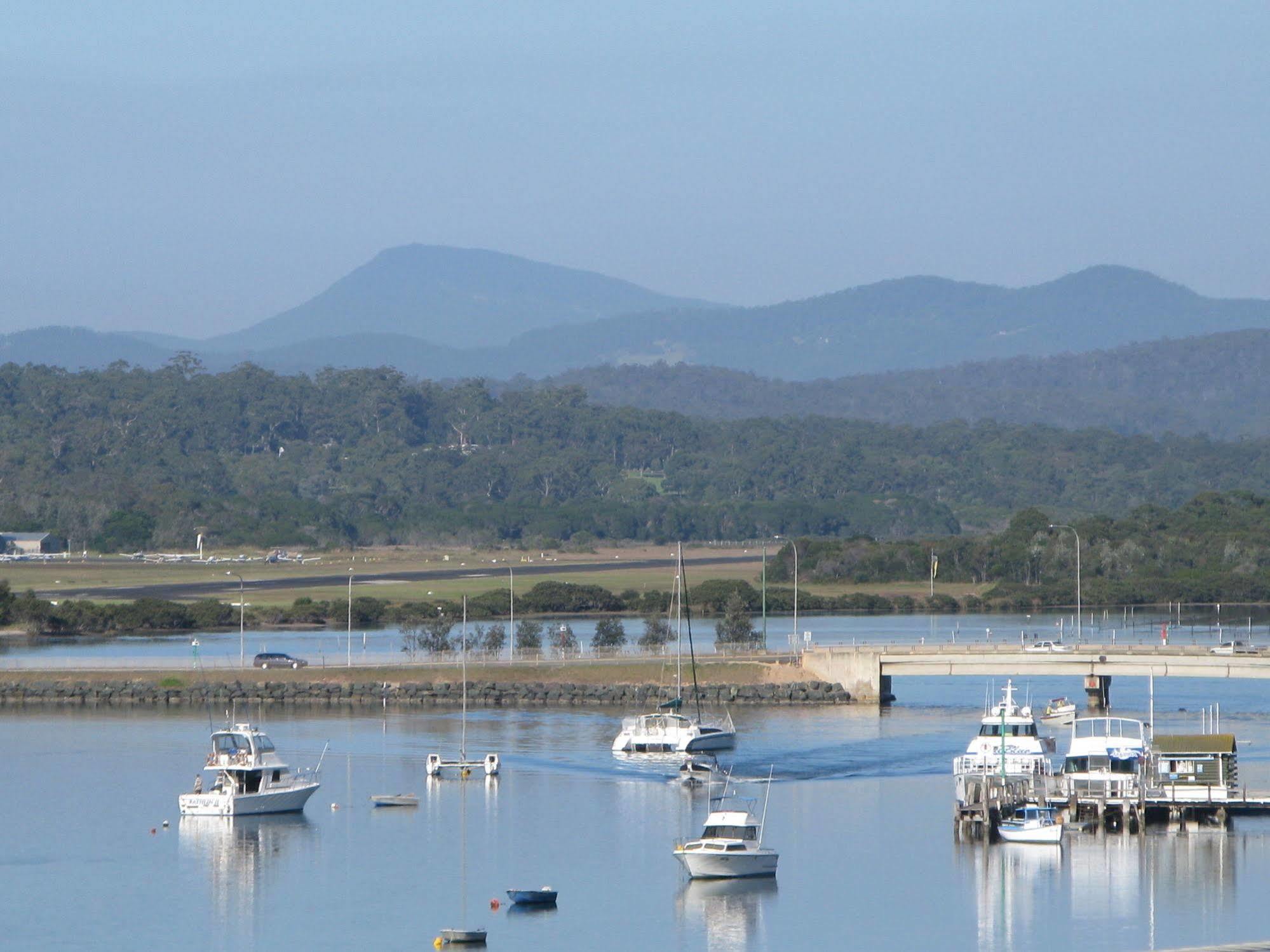 Baywatch Apartments Merimbula Exterior photo