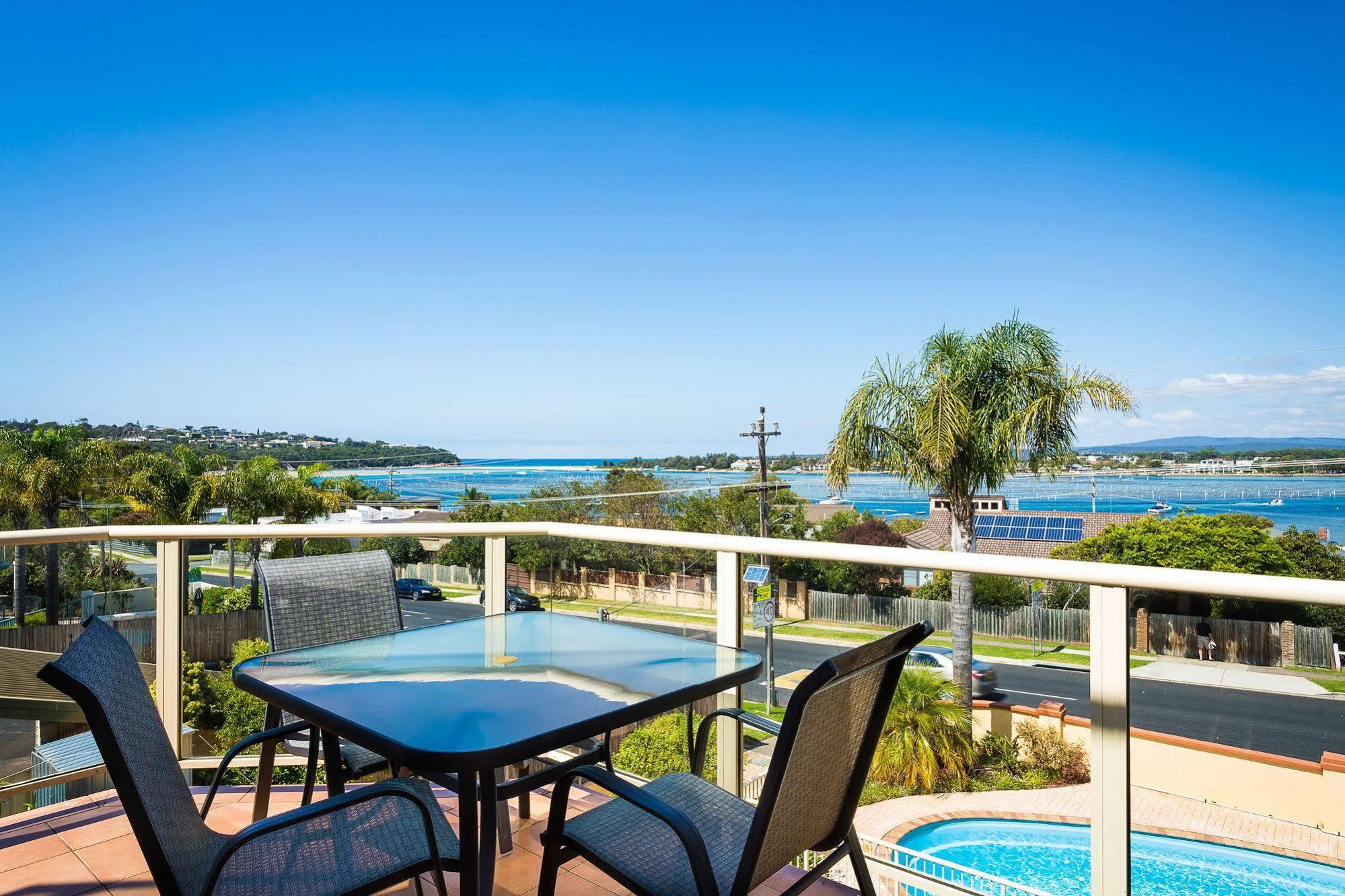 Baywatch Apartments Merimbula Exterior photo