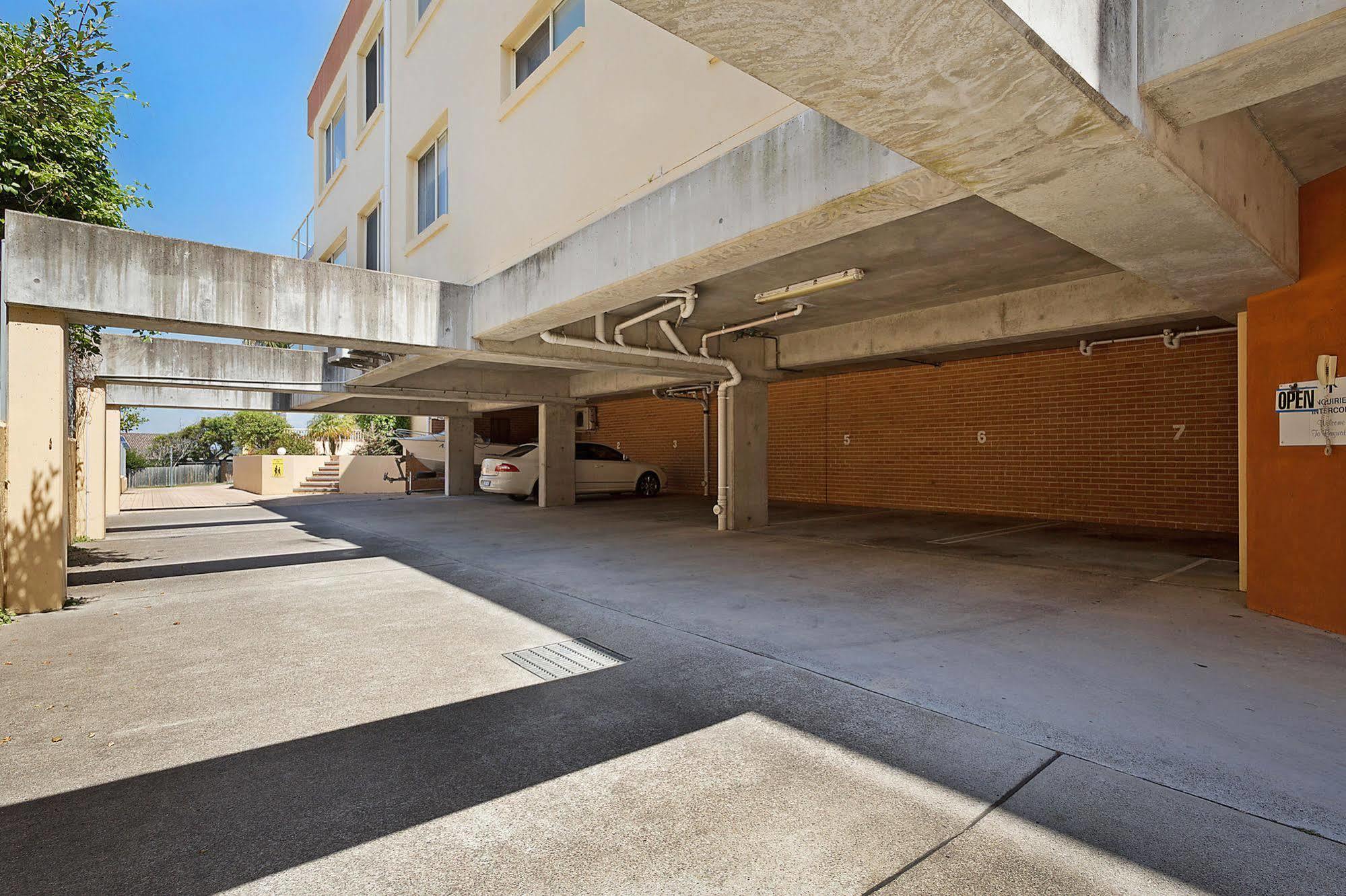 Baywatch Apartments Merimbula Exterior photo